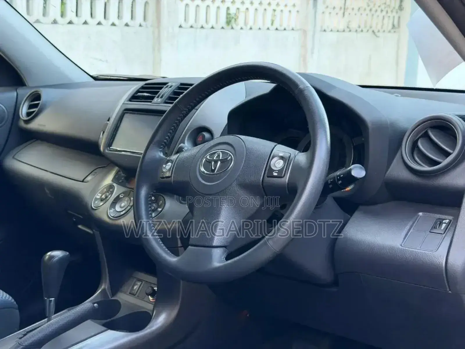 Toyota RAV4 2.4 2008 White