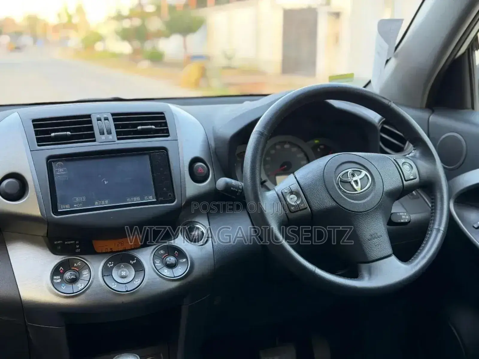 Toyota RAV4 2.4 2008 White