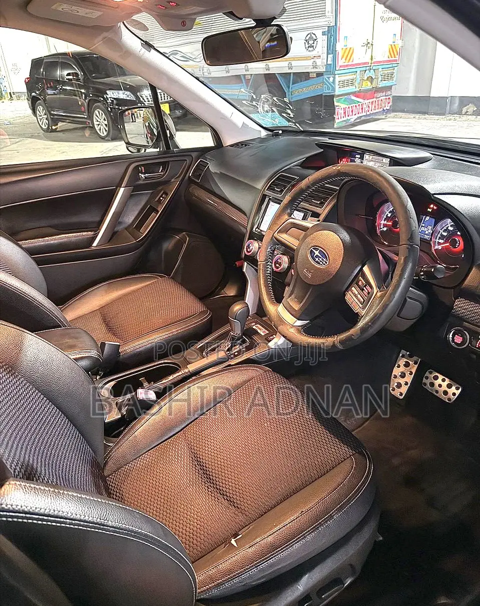 Subaru Forester 2015 Black