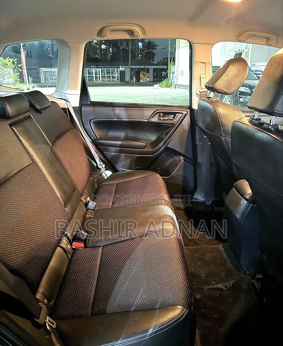 Subaru Forester 2015 Black