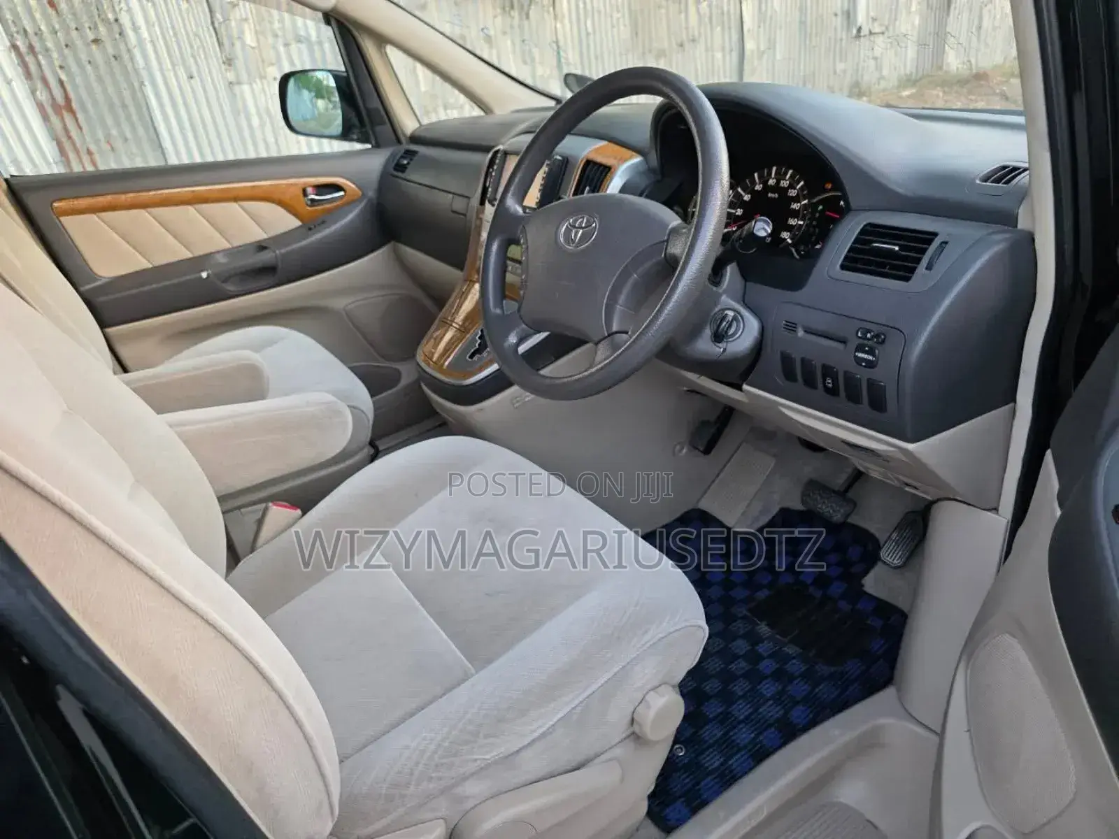 Toyota Alphard 2006 Burgundy