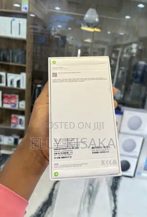 New Apple iPhone 15 Pro Max 256 GB Black