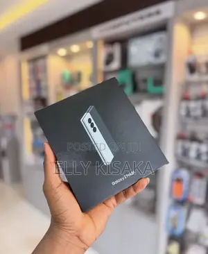 New Samsung Galaxy Z Fold6 256 GB Black