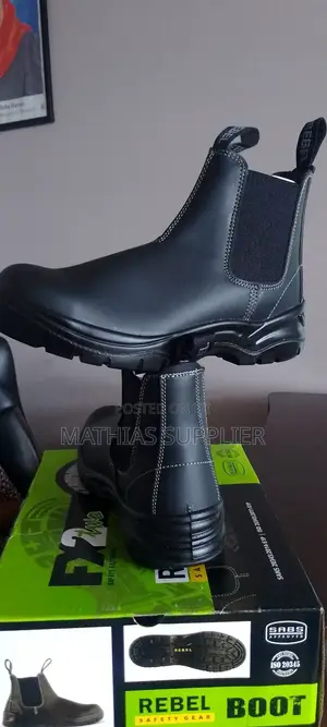 Rebel Safety Boots