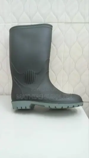 Rain Boots Available In Stock