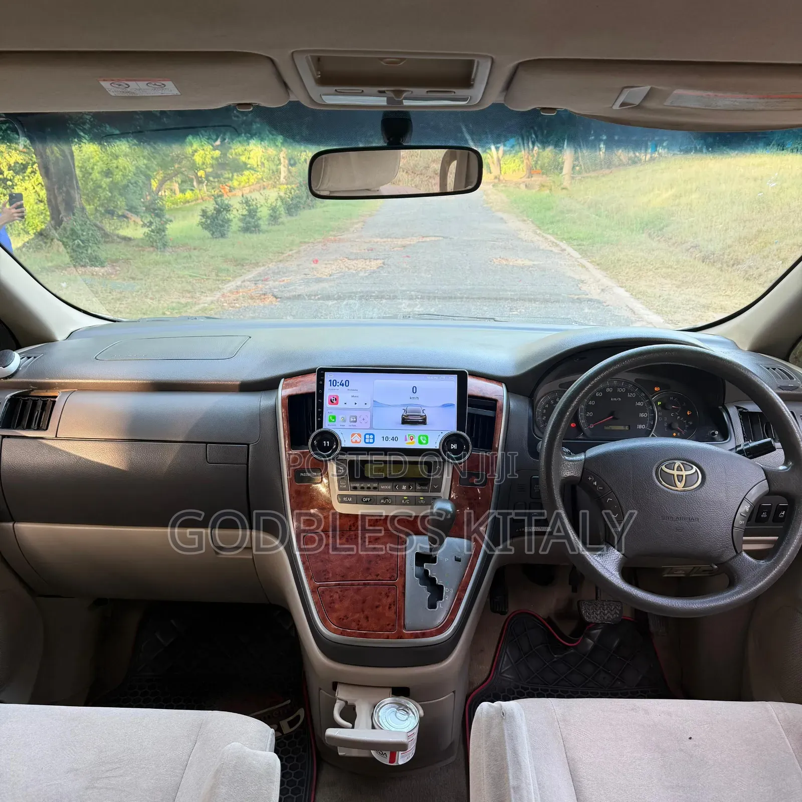 Toyota Alphard 2.4 Petrol FWD 2004 Silver