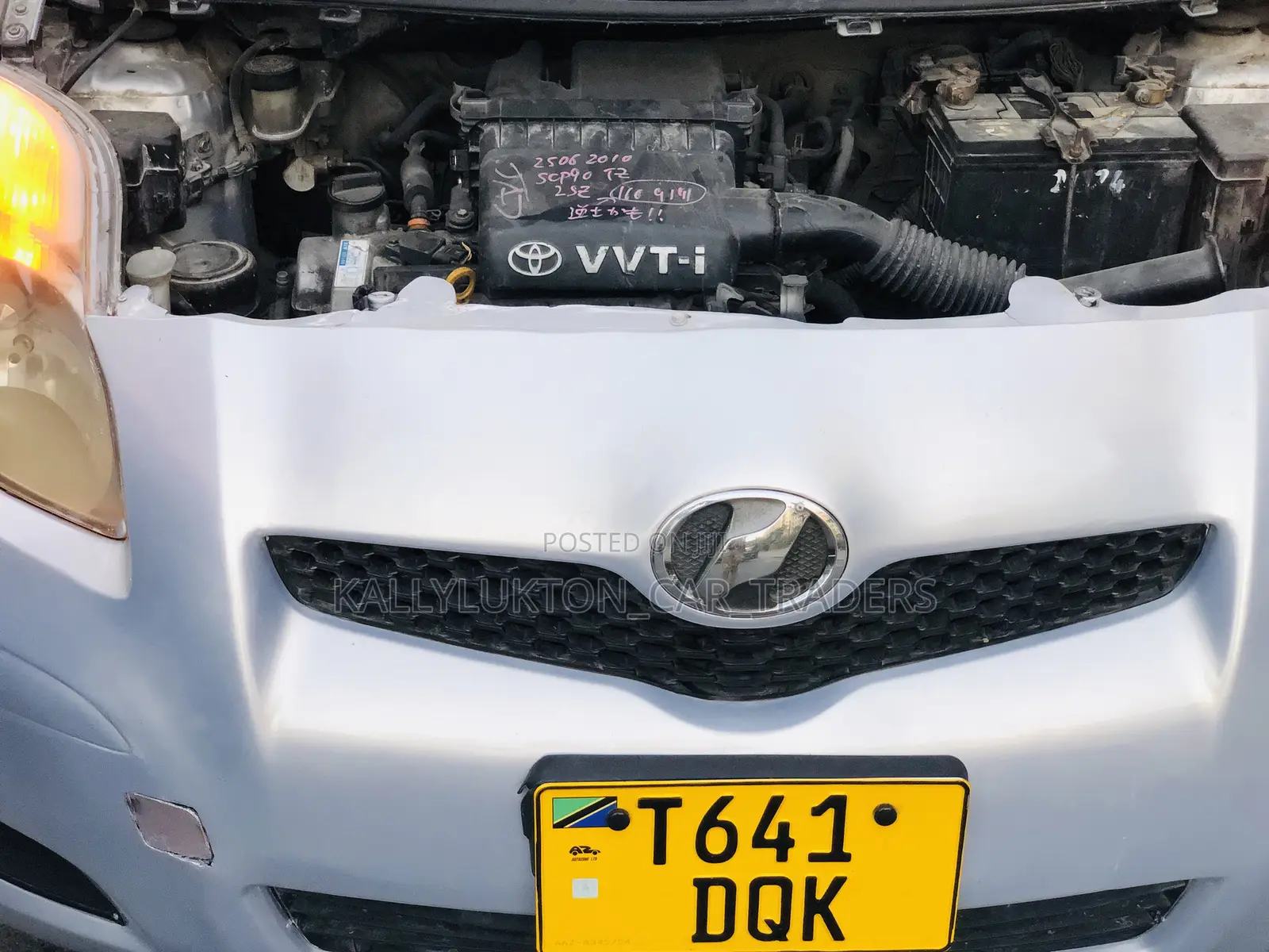 Toyota Vitz 2006 Pink