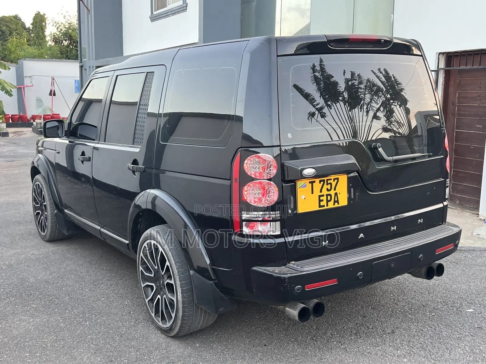 Land Rover Discovery 2004 Black