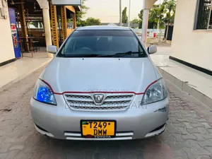 Toyota Corolla RunX 2005 Silver