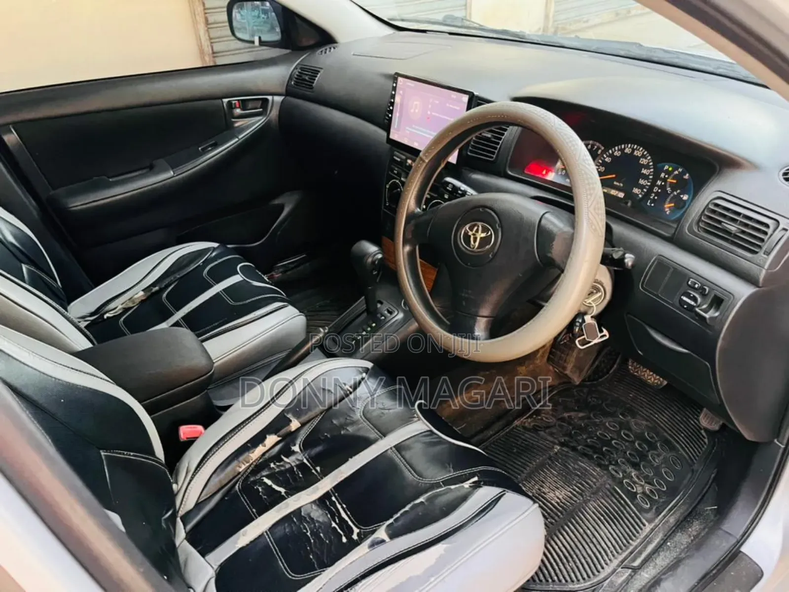 Toyota Corolla RunX 2005 Silver