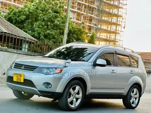 Mitsubishi Outlander 2008 Silver