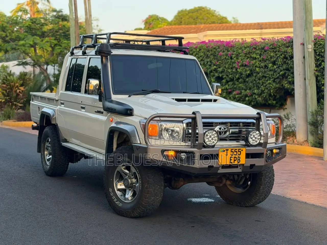Toyota Land Cruiser 2020 White