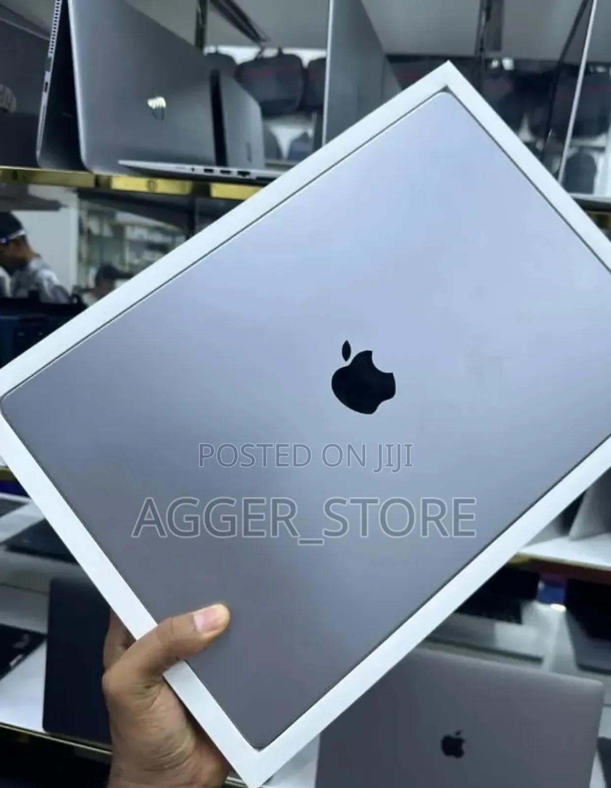 New Laptop Apple MacBook Pro M1 64GB Apple M1 Max SSD 2T