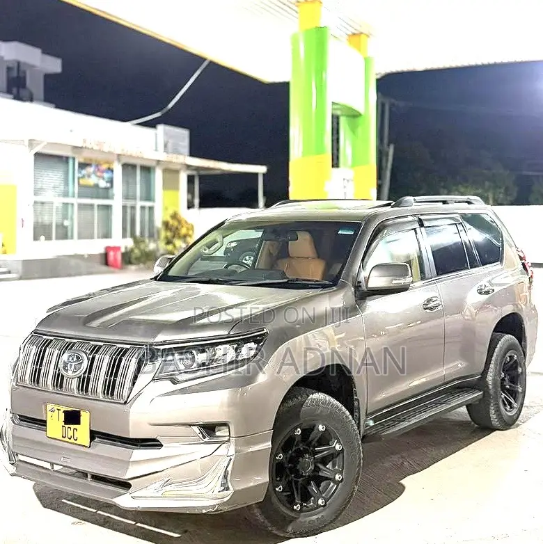 Toyota Land Cruiser Prado 2.7 i 2013 Gold