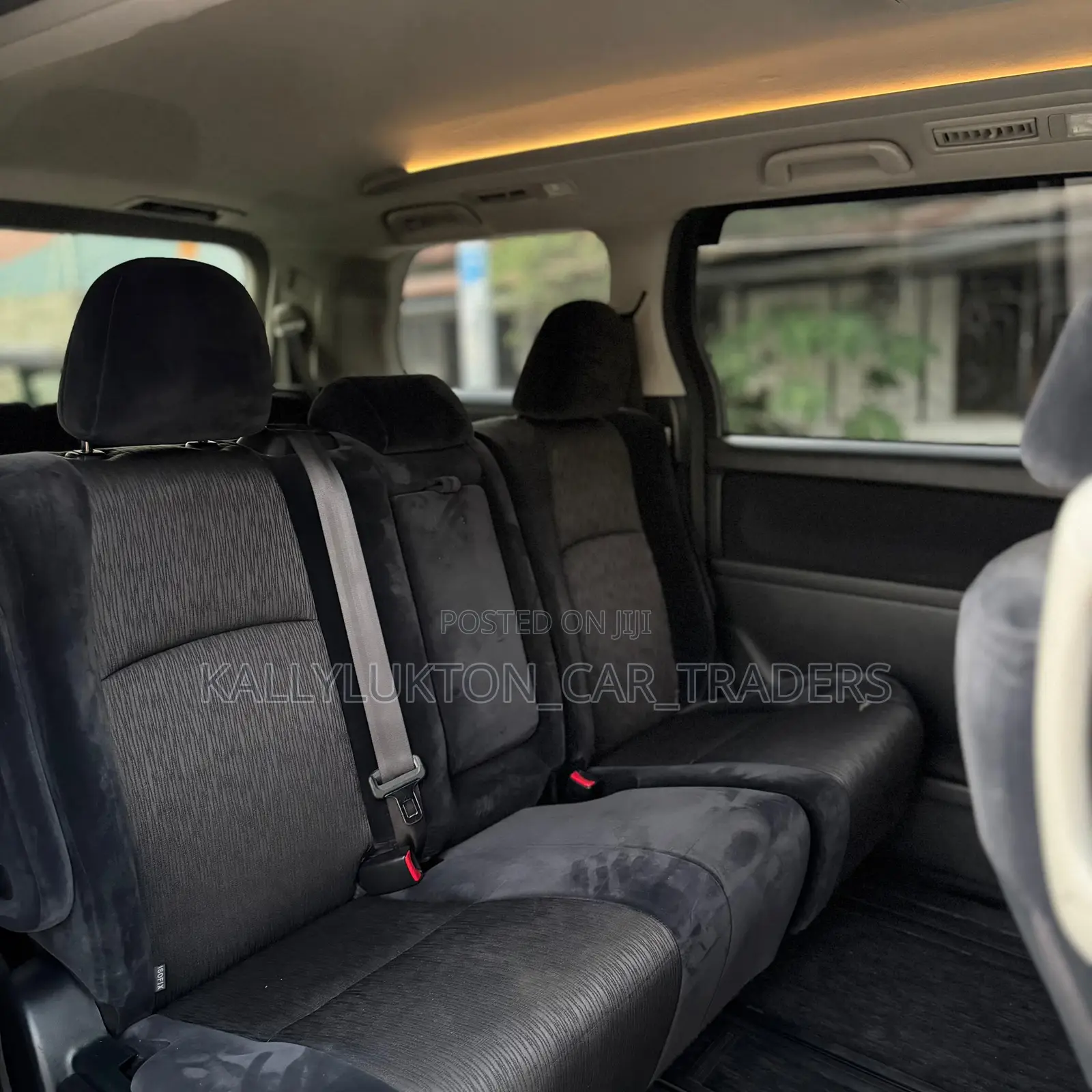 Toyota Alphard 2009 White