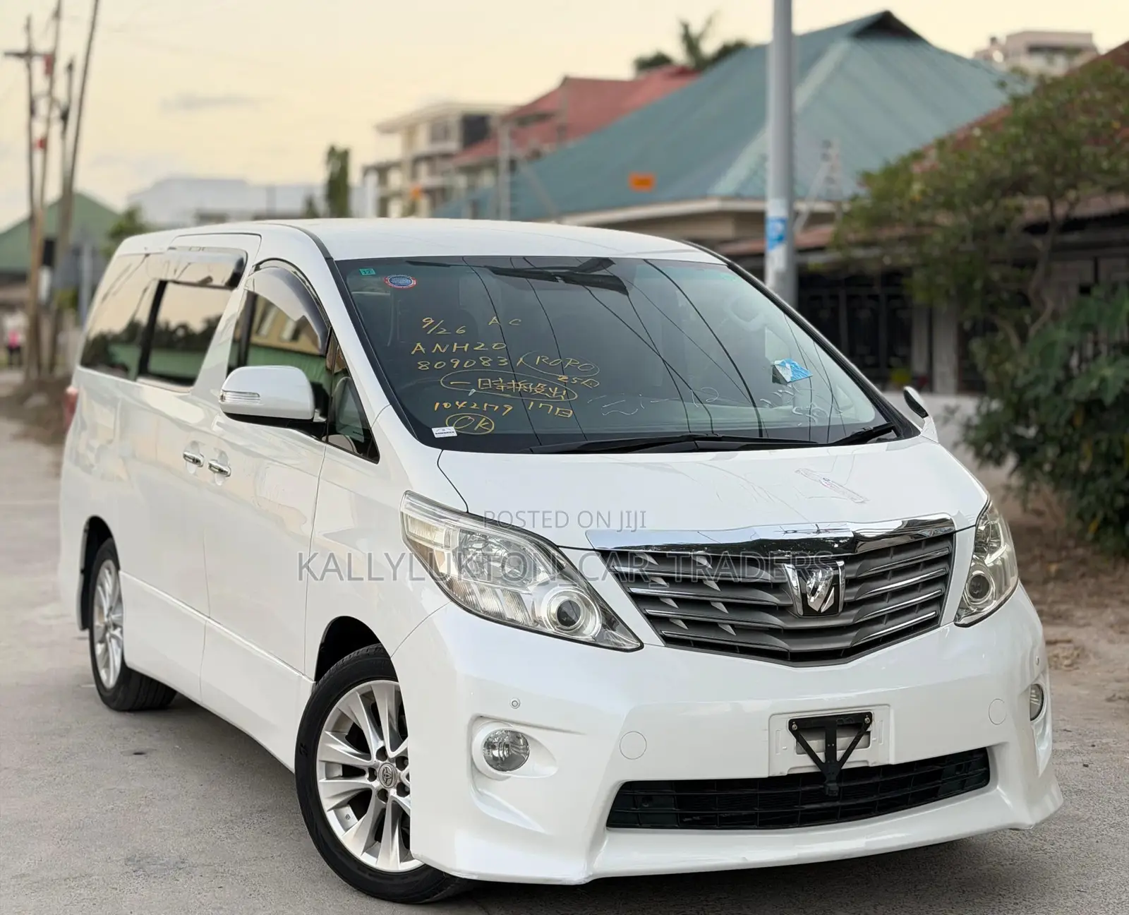 Toyota Alphard 2009 White