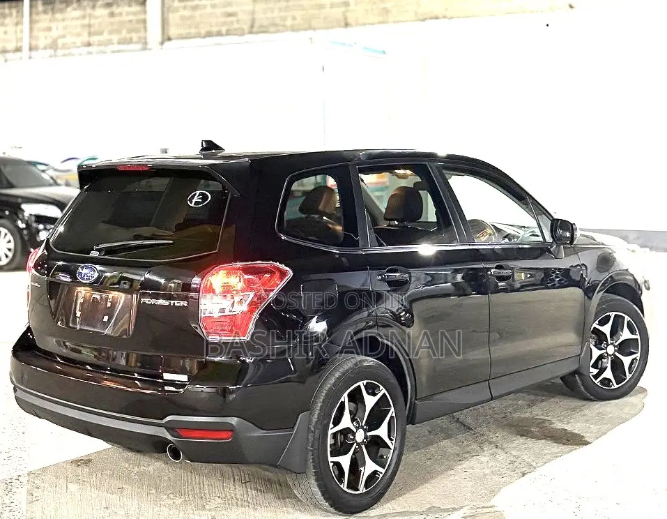Subaru Forester 2015 Black