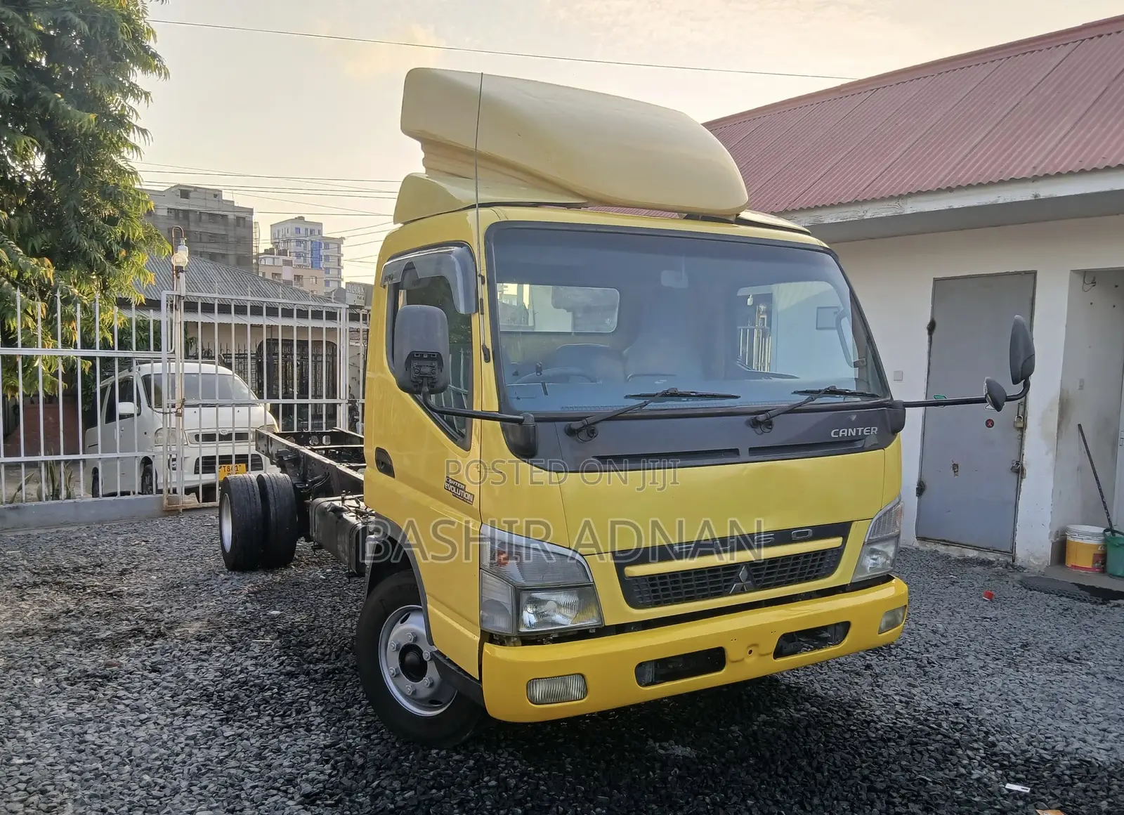 Mitsubishi Canter 2.5 Tonnes Study 6 Unregistered(Mpya).