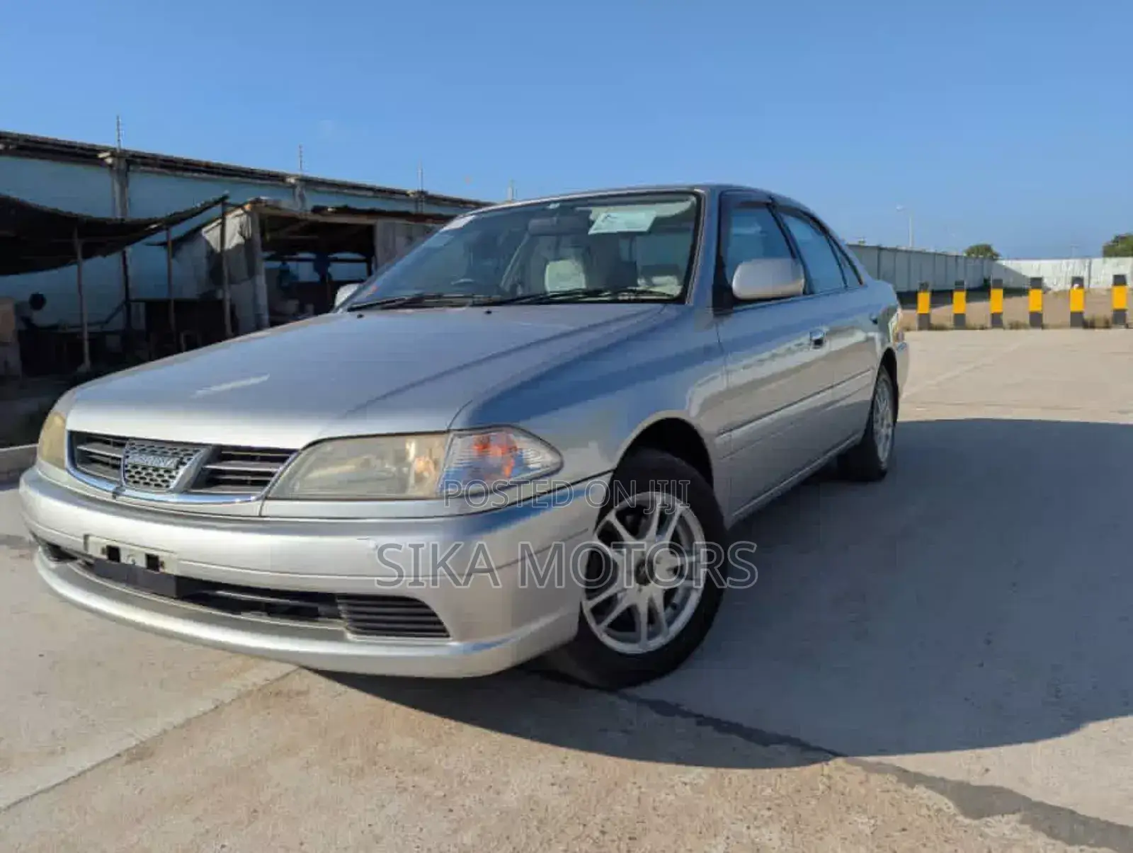Toyota Carina 1.5 FWD Sedan 2001 Silver