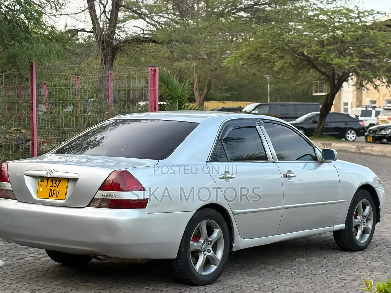 Toyota Mark II 2.0 RWD 2003 Silver