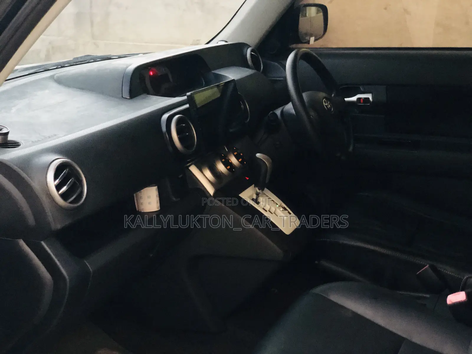 Toyota Corolla Rumion 2008 Black
