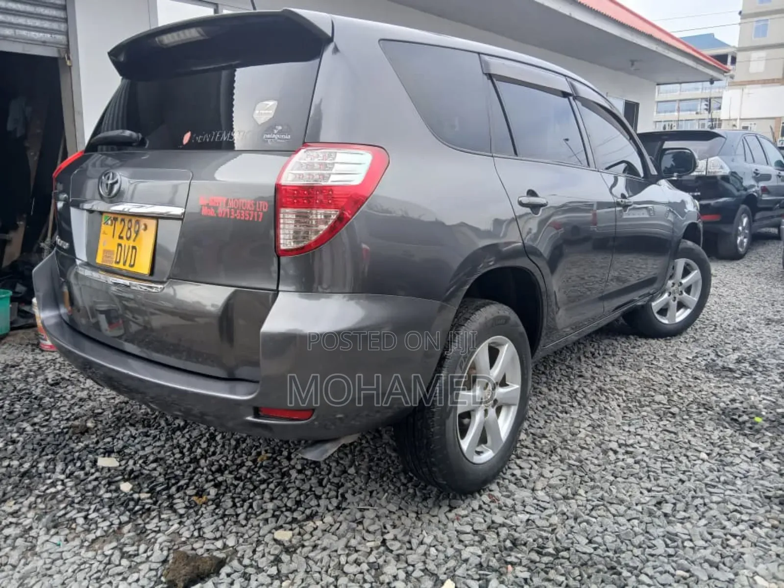 Toyota Vanguard 2012 Gray
