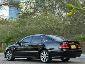 Toyota Crown 2007 Black