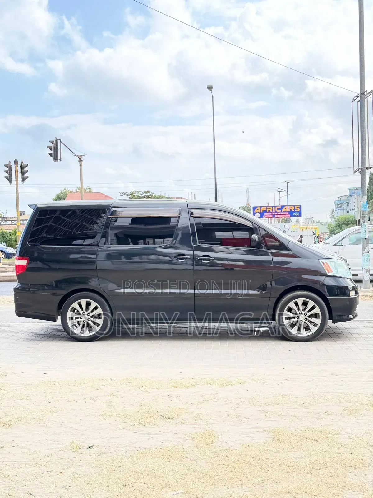 Toyota Alphard 2.4 Petrol AWD 2005 Black