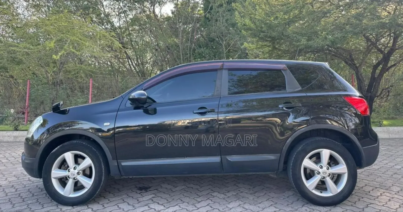 Nissan Dualis 2009 Black