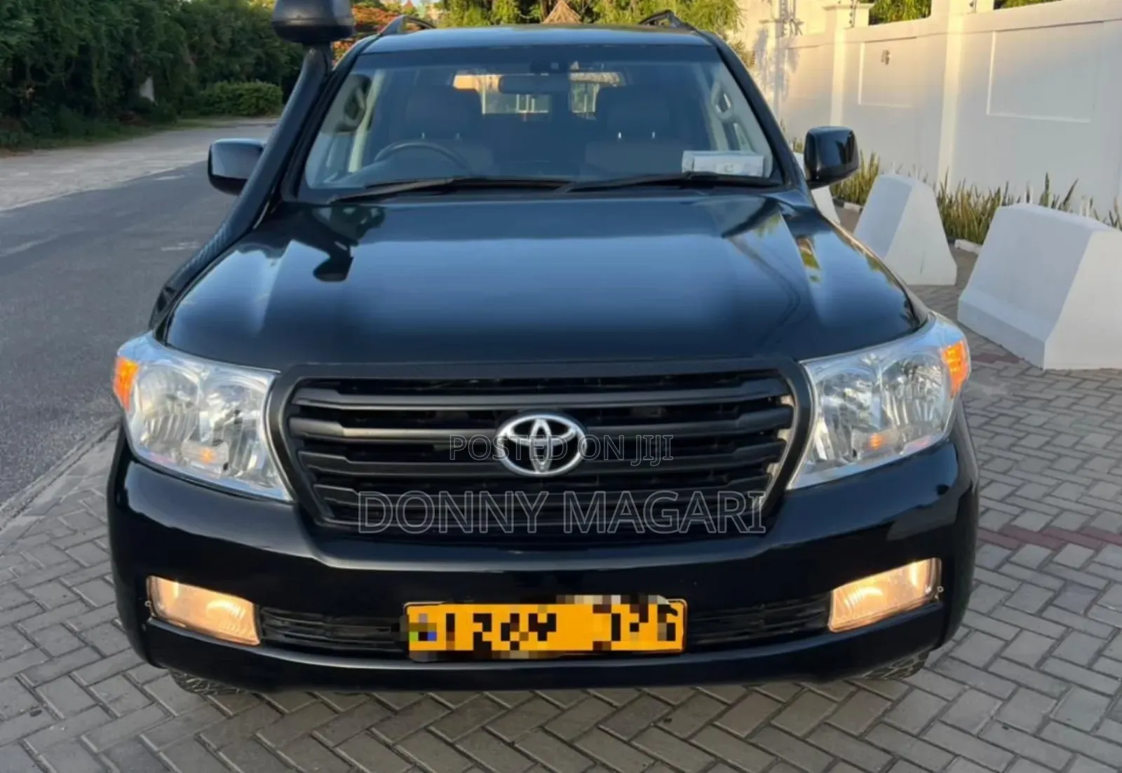 Toyota Land Cruiser 2013 Black