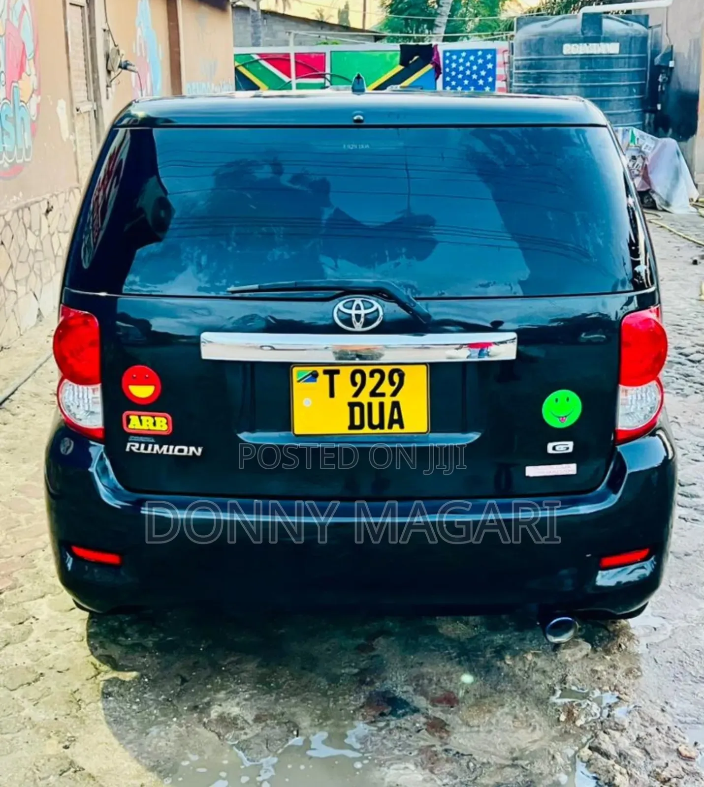 Toyota Corolla Rumion Hatchback 1.5 FWD 2010 Black