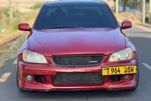Toyota Altezza 2004 Red