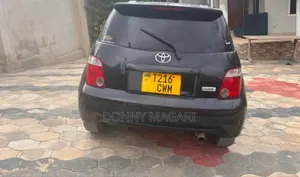 Toyota IST 2006 Black