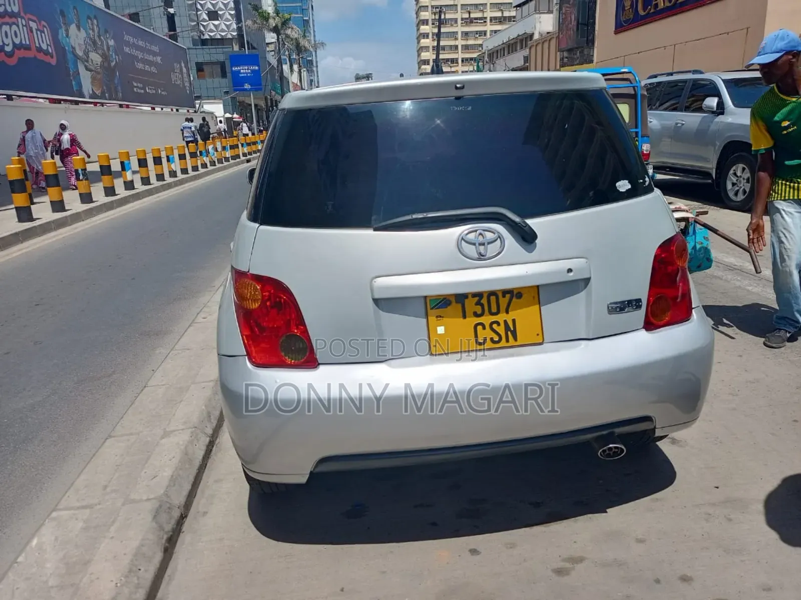 Toyota IST 2005 Silver