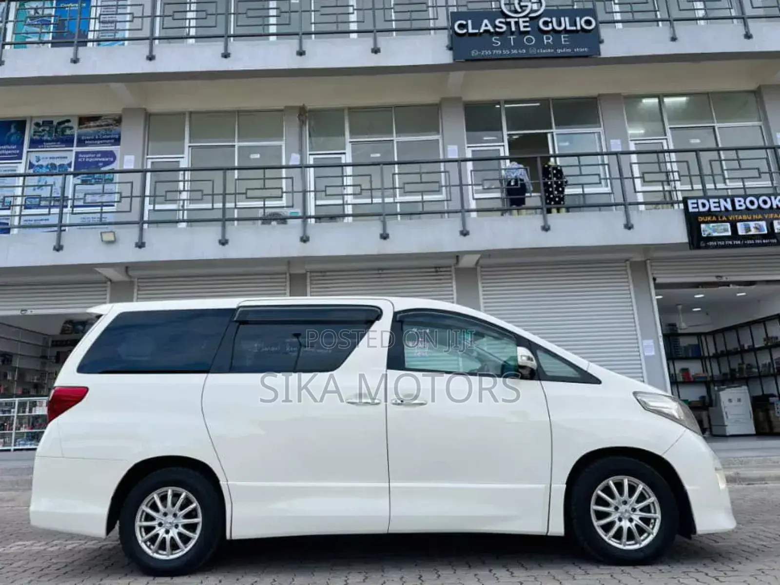 Toyota Alphard 2.4 Petrol AWD 2010 White