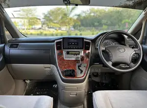 Toyota Alphard 2.4 Petrol FWD 2004 Black