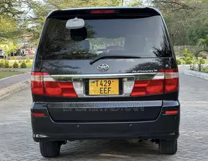 Toyota Alphard 2.4 Petrol FWD 2004 Black