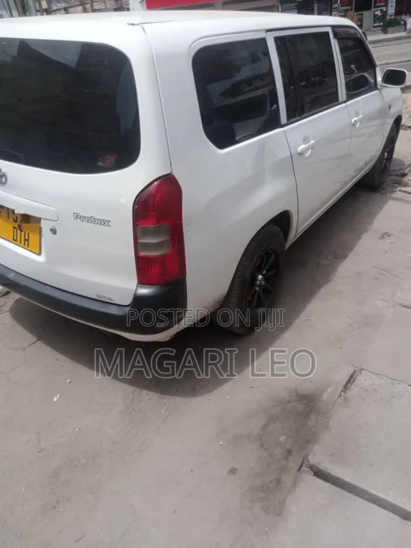 Toyota Probox 2004 White