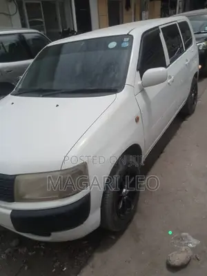 Toyota Probox 2004 White