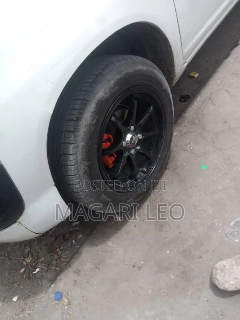Toyota Probox 2004 White