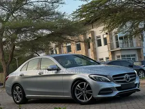 Mercedes-Benz C200 2015 Silver