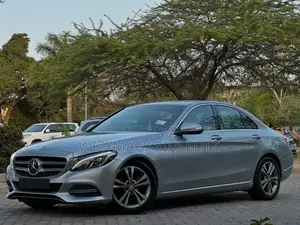 Mercedes-Benz C200 2015 Silver