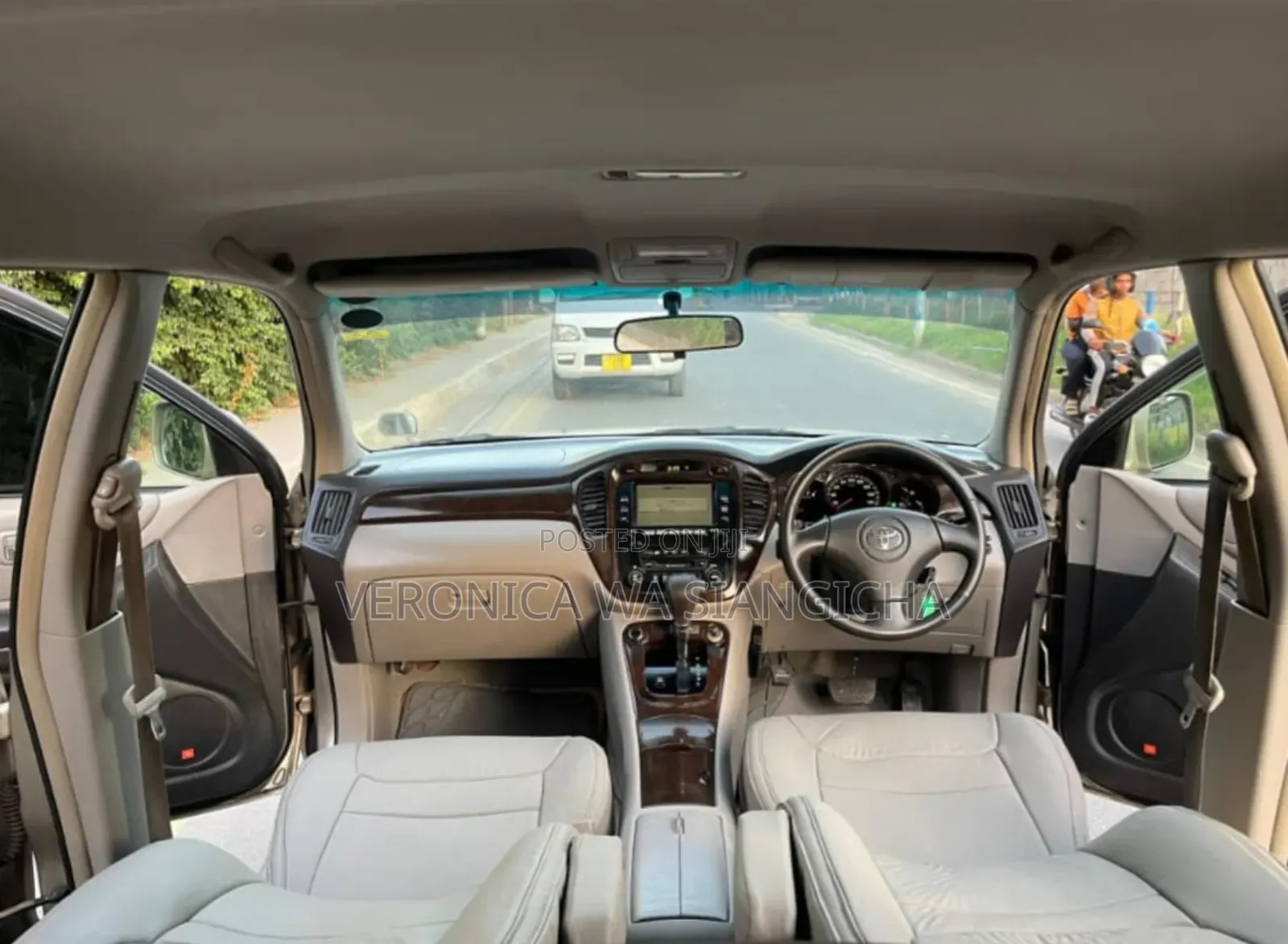 Toyota Kluger 2002 Gold
