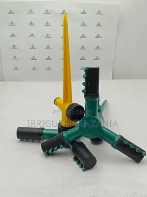 Triple Arm Sprinkler