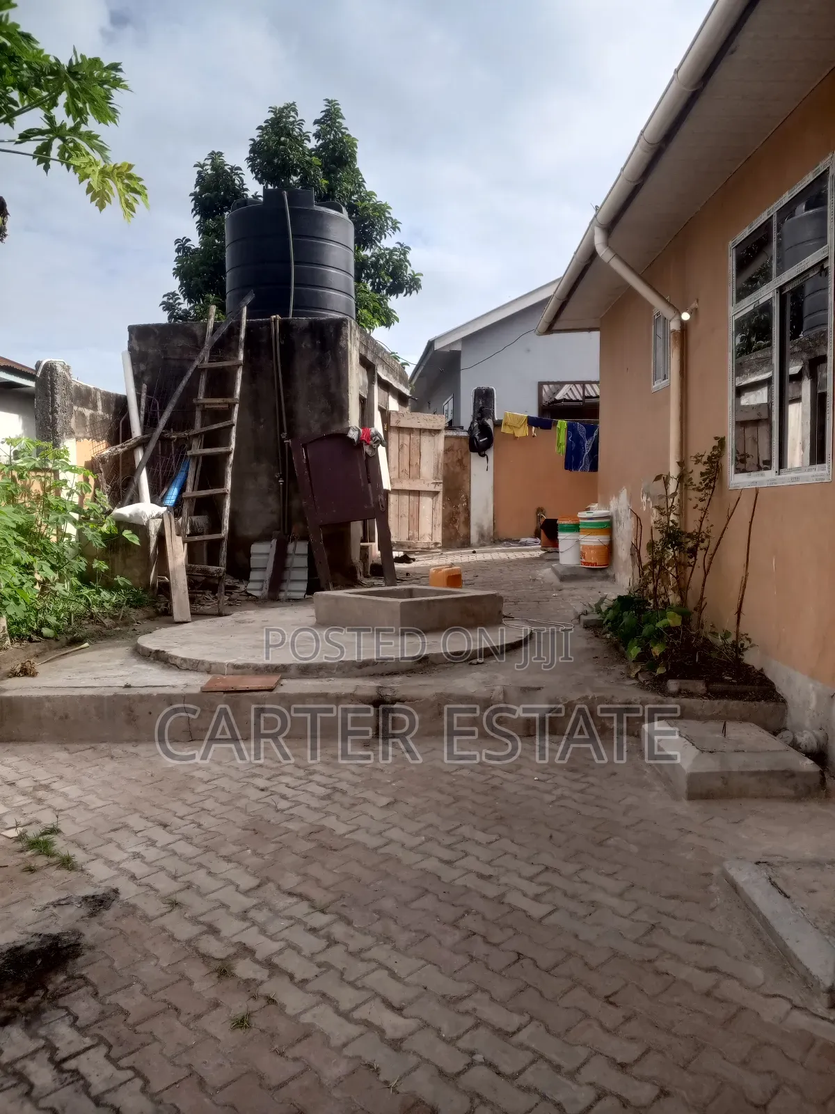 10bdrm House in Carter Real Estate, Kimara for sale