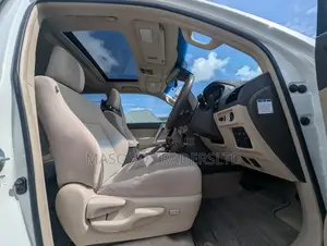 Toyota Land Cruiser Prado 2020 White