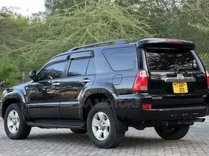 Toyota Hilux Surf 2.7 SSR 2007 Black