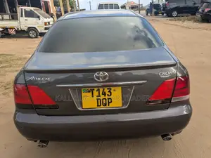 Toyota Crown 2006 Black