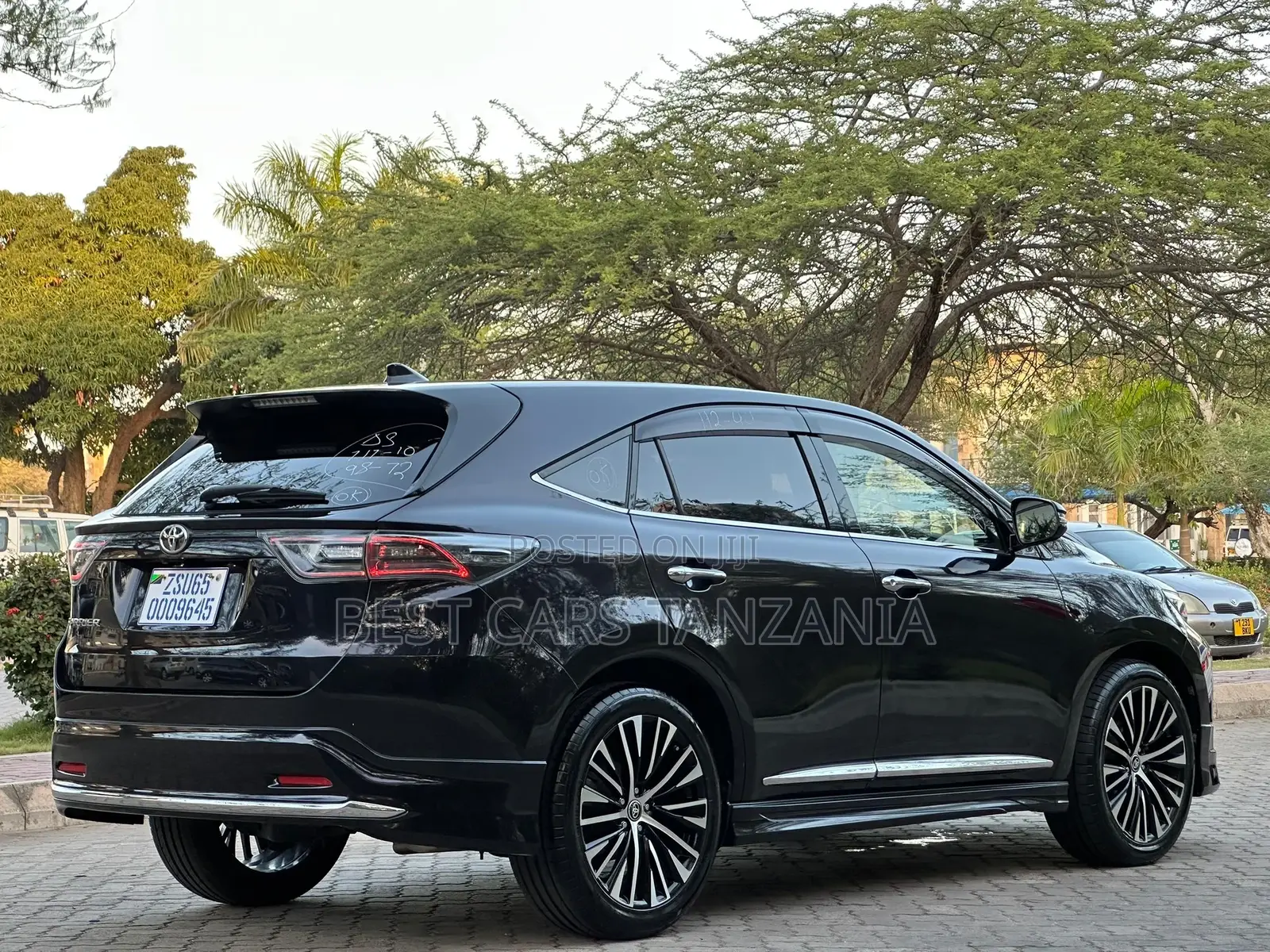 Toyota Harrier 2015 Black