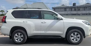 Toyota Land Cruiser Prado 2020 White